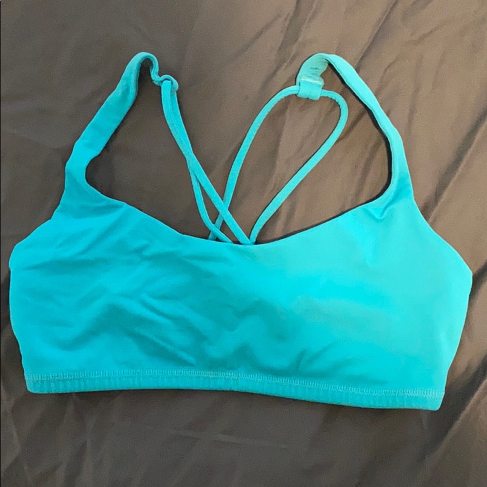 Lululemon sports bra